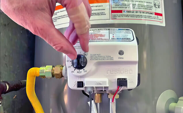 https://plumberwestleederville.com.au/uploads/2025/06/hot-water-576766.jpg